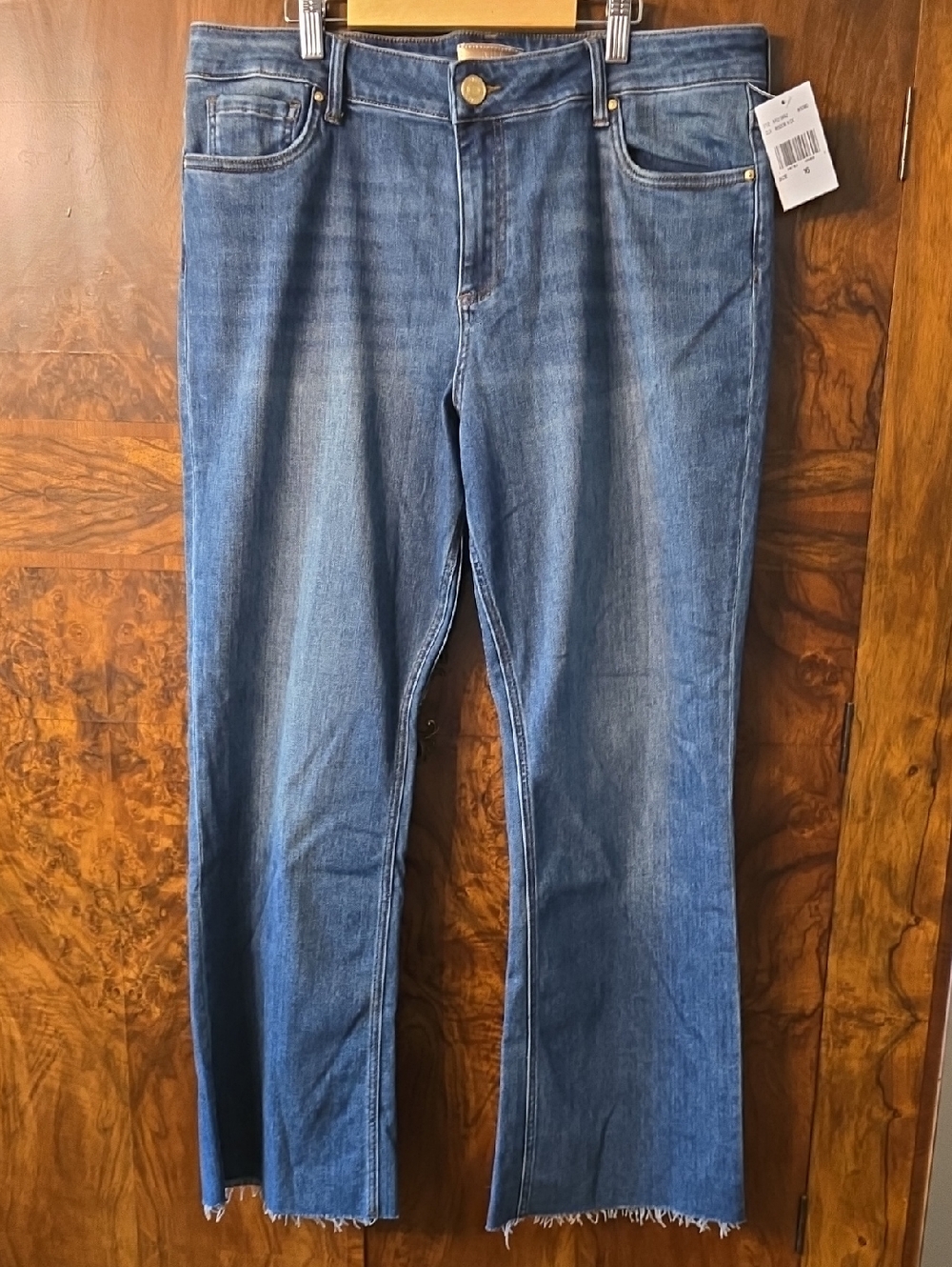 NWT Kut from the Kloth Mid-Rise Kelsey Ankle Flare Jeans Sz 16
